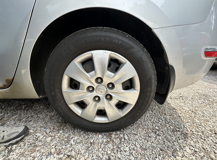 2010 hyundai elantra-touring gls-automatic with 230843 miles for sale near elk-river, minnesota 8d579940bccb4e1dac60564639c07c1e.png