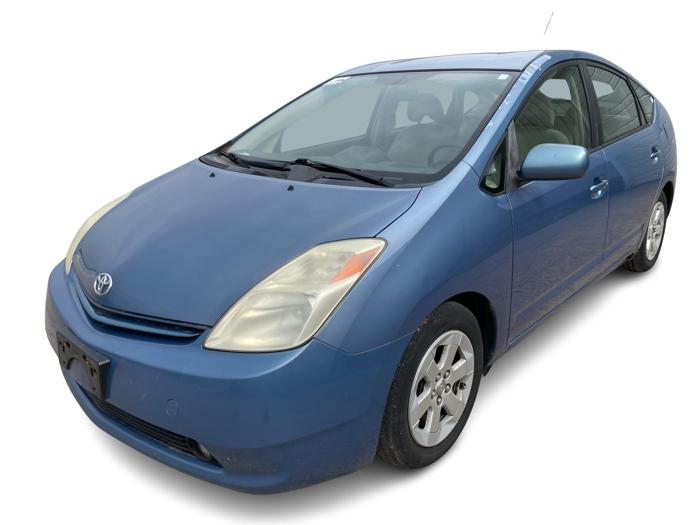 2005 toyota prius 4-door-liftback with 172513 miles for sale near elk-river, minnesota 8d945bc5e4de4df49d742939824d106b.jpg