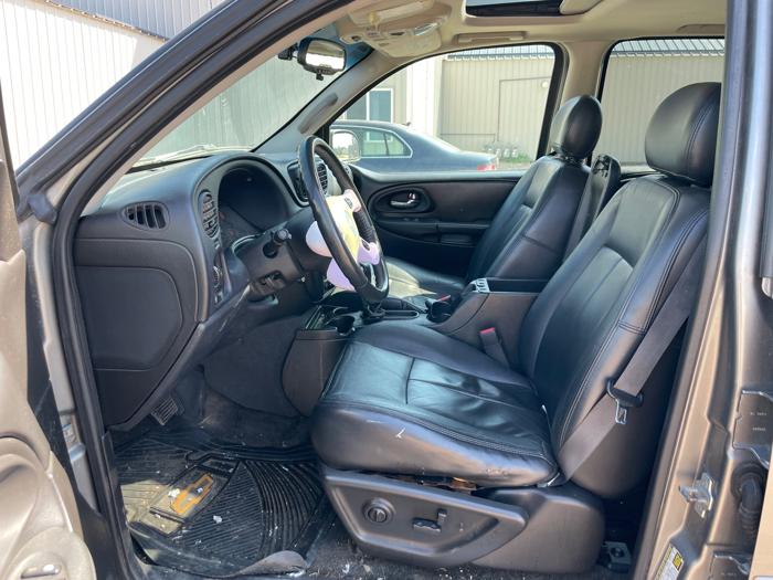 2005 chevrolet trailblazer ls-4wd with 219640 miles for sale near elk-river, minnesota 8d9799a48bf74e0a8433cbc8af18ddb4.jpeg