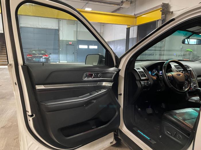 2016 ford explorer sport with 185768 miles for sale near elk-river, minnesota 8dd69c8d6be246a0be8c4e6eda23a42a.jpg