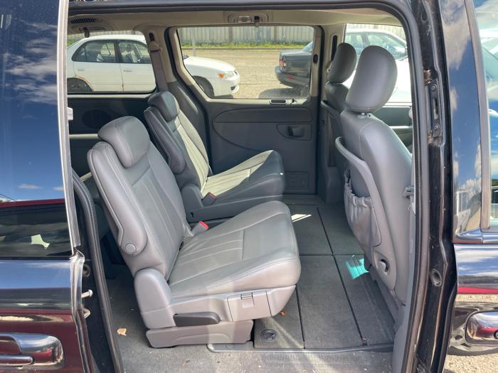 2006 chrysler town-&-country touring with 209387 miles for sale near elk-river, minnesota 8ddbd2ccb3c44b6881a9c3bb5daa1ef9.jpeg