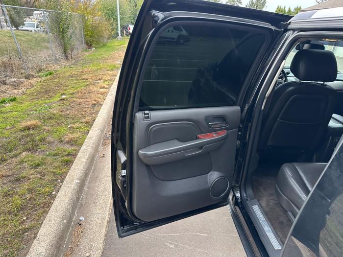 2014 cadillac escalade esv-awd-premium with 160814 miles for sale near burnsville, minnesota 8ddbdb007cac41639cff5e361a3230d3.jpeg