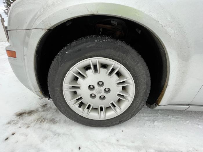 2005 chrysler 300 base with 181192 miles for sale near elk-river, minnesota 8de160a546a74230b5ab507064e11519.jpeg