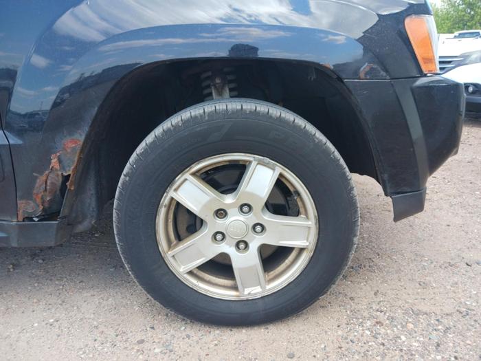 2006 jeep grand-cherokee laredo-4wd with 216289 miles for sale near elk-river, minnesota 8de6877bac424cef87aac512e59c414a.jpg