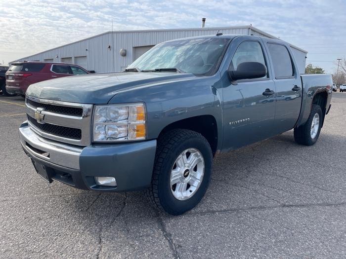 2010 chevrolet silverado-1500 lt1-crew-cab-4wd with 211196 miles for sale near annandale, minnesota 8e07a9730a624799bb46347a4db38cbb.jpeg
