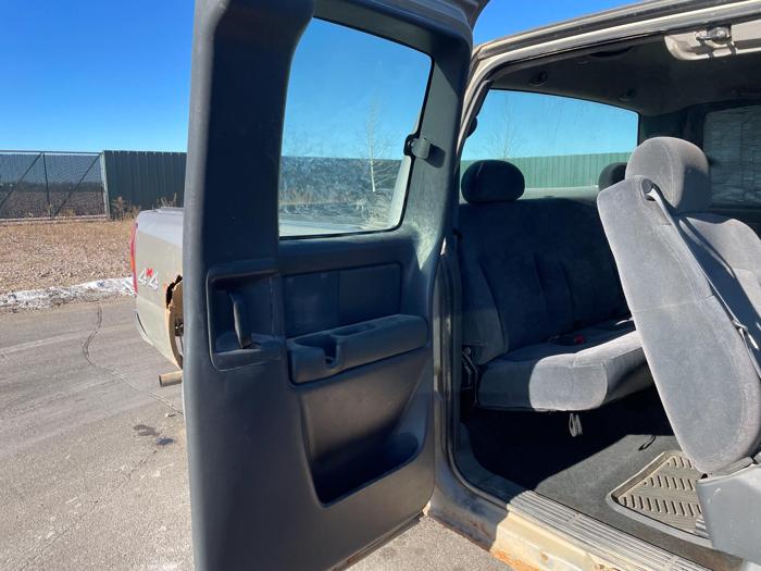 2002 chevrolet silverado 1500 with 245838 miles for sale near elk-river, minnesota 8e1da14bc6d44817954b0d1af63d3e56.jpg