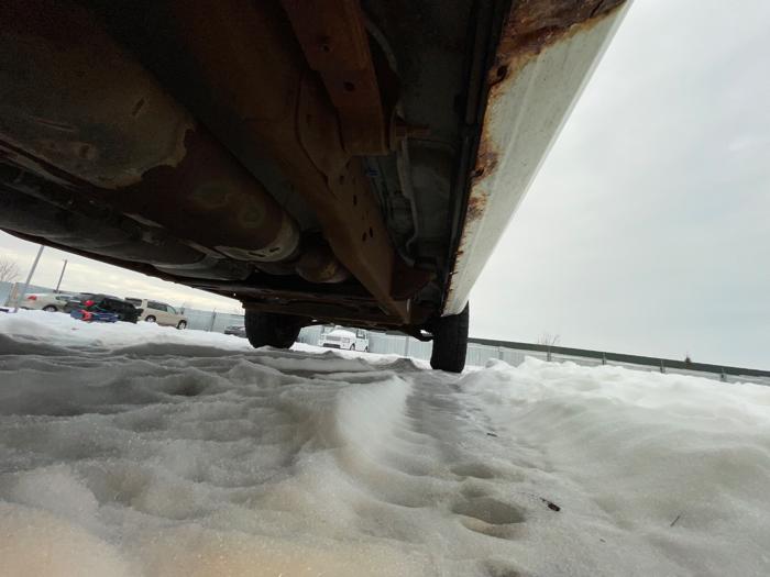 2004 chevrolet suburban 2500-4wd with 245420 miles for sale near elk-river, minnesota 8e527c38e2264ac7910314be31e6df2e.jpeg