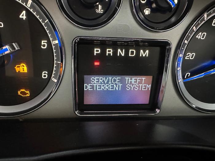 2014 cadillac escalade esv-awd-premium with 160814 miles for sale near burnsville, minnesota 8e9b9335c4bb435d83b6efc4fc8edb5e.jpeg