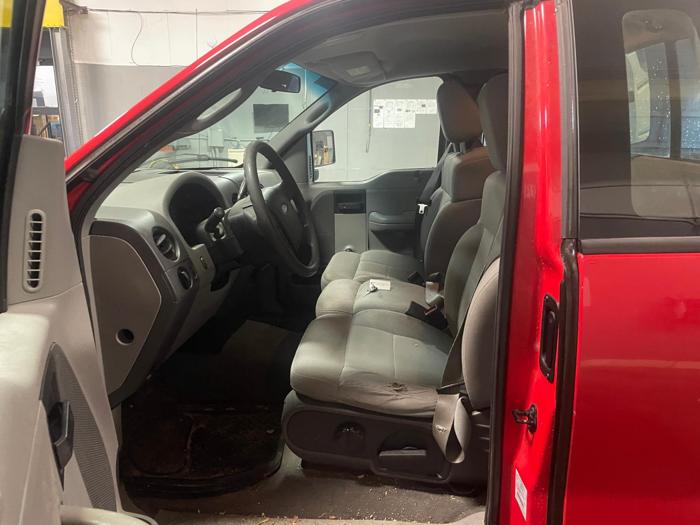 2004 ford f-150 xl with 169317 miles for sale near elk-river, minnesota 8ee7d7bdbb7b4979b3fecd8997701615.jpg