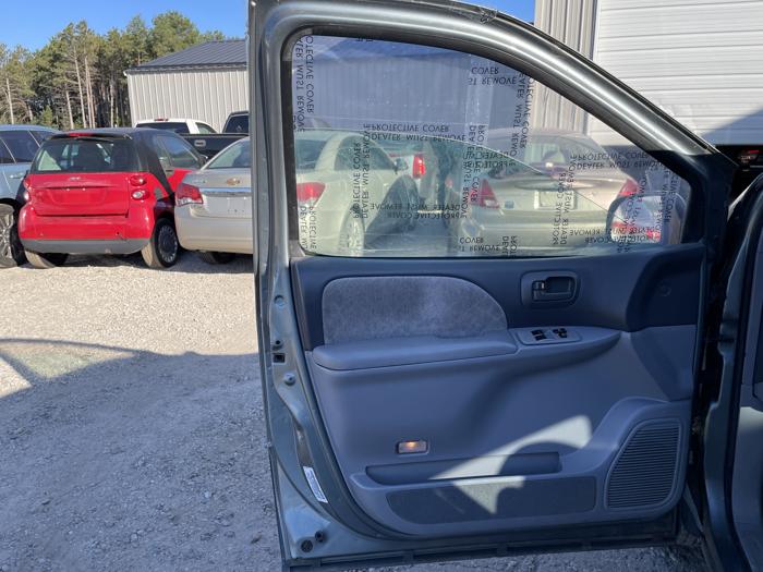 2000 toyota sienna le with 228134 miles for sale near elk-river, minnesota 8f02fd252d404ba8a21508866661c356.jpg