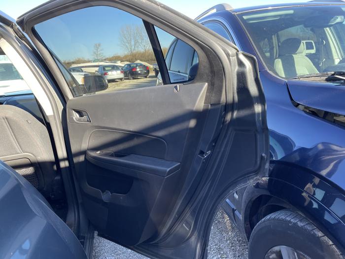 2013 chevrolet equinox lt with 170431 miles for sale near elk-river, minnesota 8f29f2badcdb4dcdb90a87045a3682c2.jpg