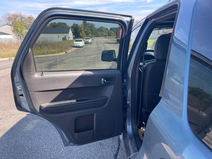2011 ford escape limited-fwd with 160892 miles for sale near elk-river, minnesota 8f66994415264f98a71cb54be8f7be59.jpeg