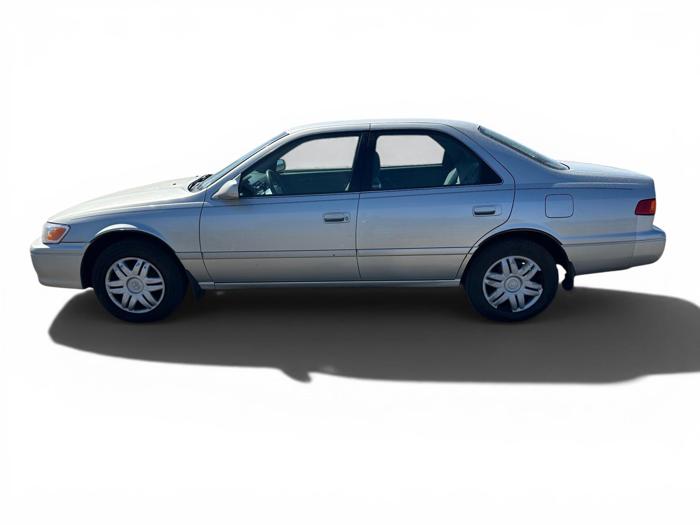 2000 toyota camry ce with 153523 miles for sale near elk-river, minnesota 8f6f1d9276f74650902e6aed01ad272a.jpg