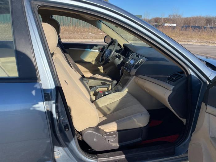 2010 hyundai sonata with 326223 miles for sale near elk-river, minnesota 8fb82d7274f948dc8d92105d5922488e.jpg