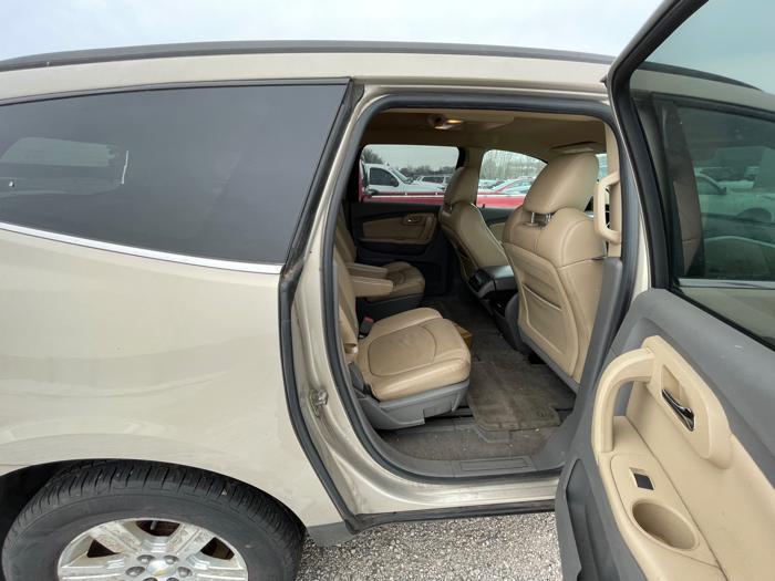 2010 chevrolet traverse lt1-awd with 178291 miles for sale near elk-river, minnesota 8fc2ca19607c4da69fd6085ff3ef4138.jpeg