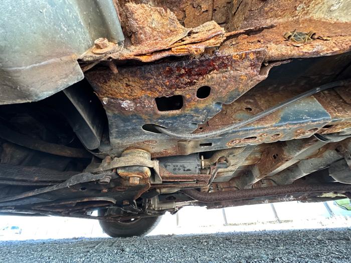 2006 chrysler town-&-country base with 141271 miles for sale near elk-river, minnesota 8fcfb6fc2b0f4314b19017a36b0f3901.jpeg