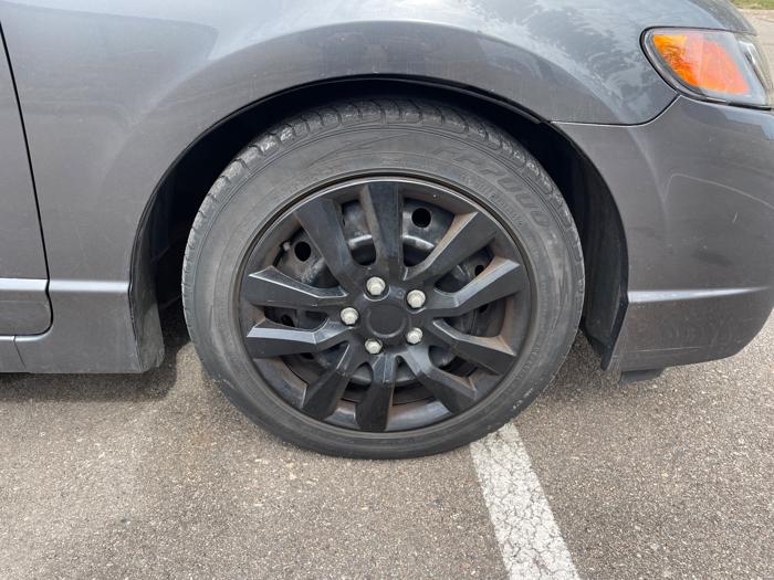 2010 honda civic lx-sedan-5-speed-at with 244018 miles for sale near eden-prairie, minnesota 8fdfc629b0c744f7a00adc98dae0c35b.jpeg