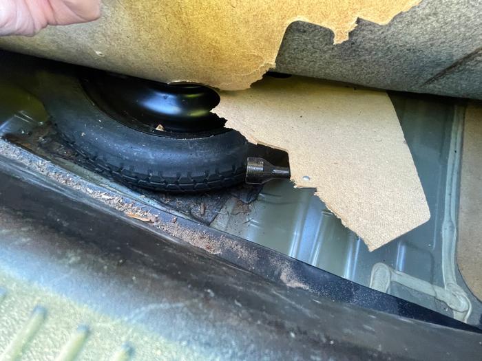 2010 toyota camry le-6-spd-at with 240451 miles for sale near elk-river, minnesota 8fe3e671474b4c6dbf0040cb318e211a.jpeg