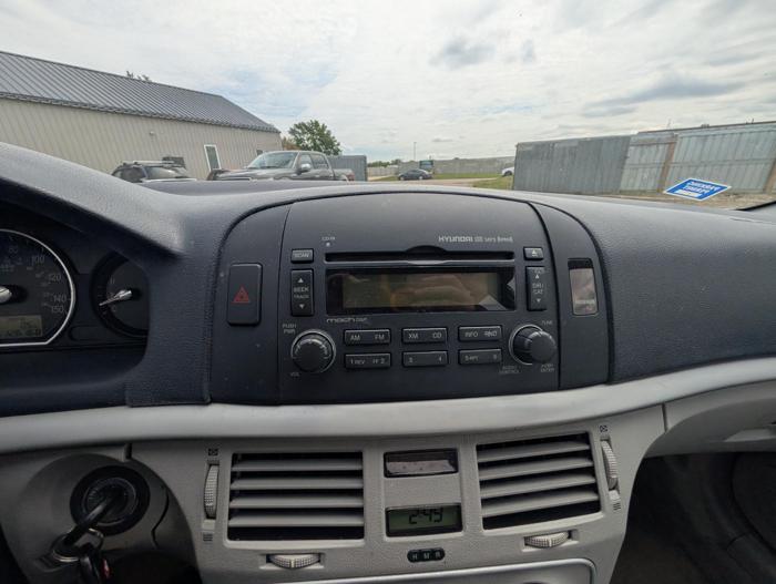 2008 hyundai sonata gls with 126168 miles for sale near elk-river, minnesota 8feb3207d5094da087bae357127ea485.jpg