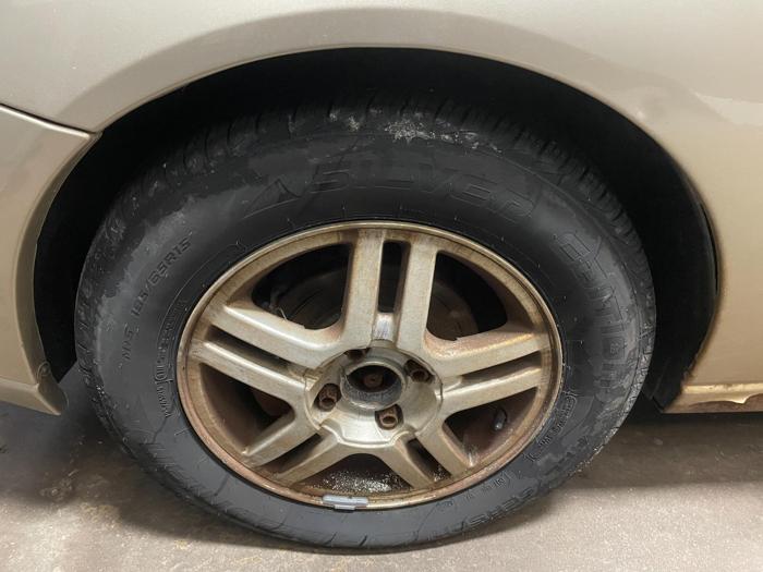 2001 ford focus se with 153786 miles for sale near elk-river, minnesota 8ff1a7b215b64ff6a9f8e5be9aaafa20.jpg