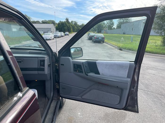 1994 jeep grand-cherokee se-4wd with 166873 miles for sale near elk-river, minnesota 8ffab11bbab44d7b909bca1d14fa7377.jpeg
