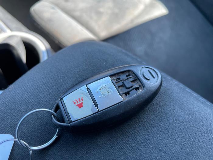 2015 nissan pathfinder s-2wd with 154324 miles for sale near elk-river, minnesota 9017ed41a0904868bef8dee03bc49637.jpeg