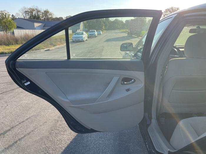 2010 toyota camry le-6-spd-at with 218566 miles for sale near elk-river, minnesota 902614263e954a0499c76a64e6f79b35.jpeg