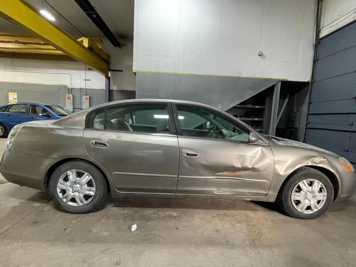 2002 nissan altima s with 161550 miles for sale near elk-river, minnesota 9031d1554efd4a18b6c6b472d6da04e3.jpg