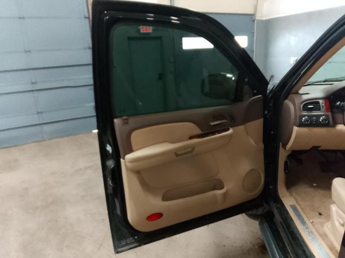 2009 chevrolet suburban ltz-1500-4wd with 245683 miles for sale near elk-river, minnesota 905d3ce43c314f8eaa201fec38931d38.jpg