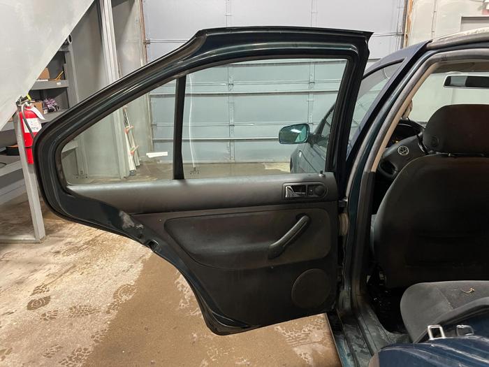 2002 volkswagen jetta gls-tdi with 132689 miles for sale near elk-river, minnesota 906163f84a874c69b863455d9e64dbde.jpg