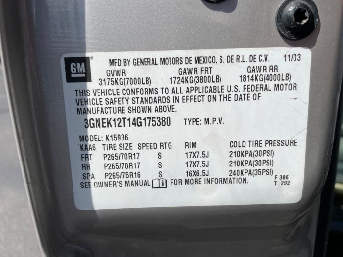 2004 chevrolet avalanche 1500-4wd with 252649 miles for sale near clearwater, minnesota 907d5290cba74d0b9df521e396df24ed.jpeg