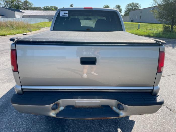 2004 chevrolet s-10 crew-cab-4wd-ls with 188749 miles for sale near elk-river, minnesota 9095cfb119194ded96d1d61e1067e9b7.jpeg