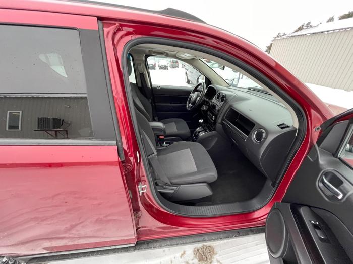 2011 jeep compass sport-4wd with 95085 miles for sale near elk-river, minnesota 90a5a1cd063b4290bcdbe2a263d8b77e.jpeg