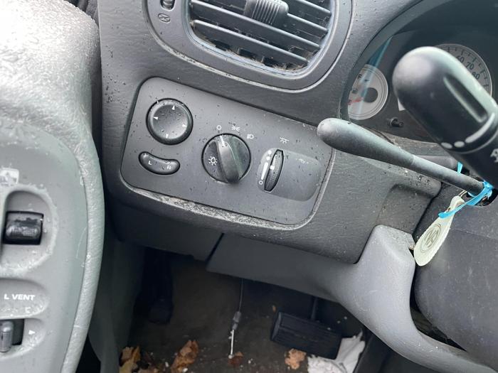 2007 chrysler town-and-country base-lx with 190974 miles for sale near elk-river, minnesota 90abfc52d3f545ca9ce907fe35caa1cb.jpg