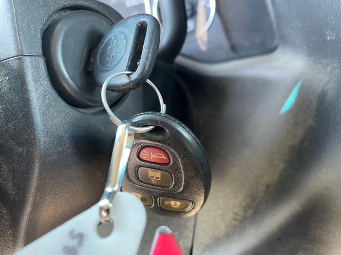 2014 chevrolet express 2500-cargo with 184356 miles for sale near columbus, minnesota 90ed7db470f14d058861b3ce88e38a0b.jpeg