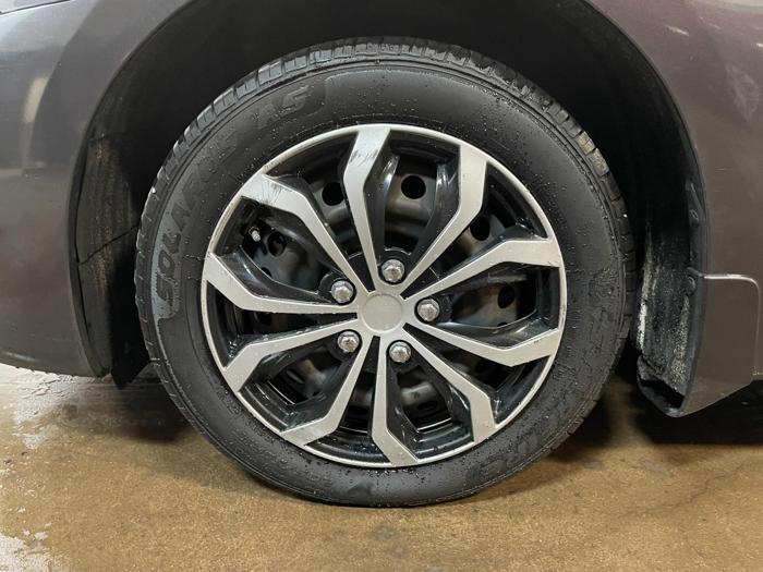 2015 nissan sentra sv with 122549 miles for sale near elk-river, minnesota 9147ba25186f4df0b3b2d44712e08242.jpg