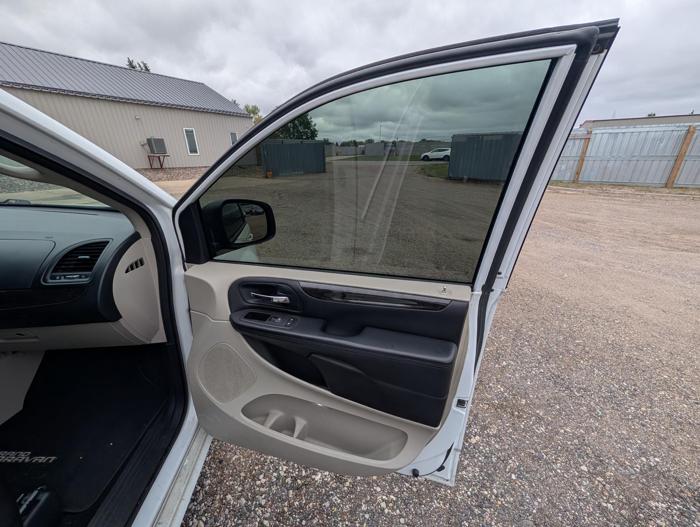 2012 dodge grand-caravan crew with 266106 miles for sale near elk-river, minnesota 917ff9c702e24318899d2d1a87c9dbaa.jpg