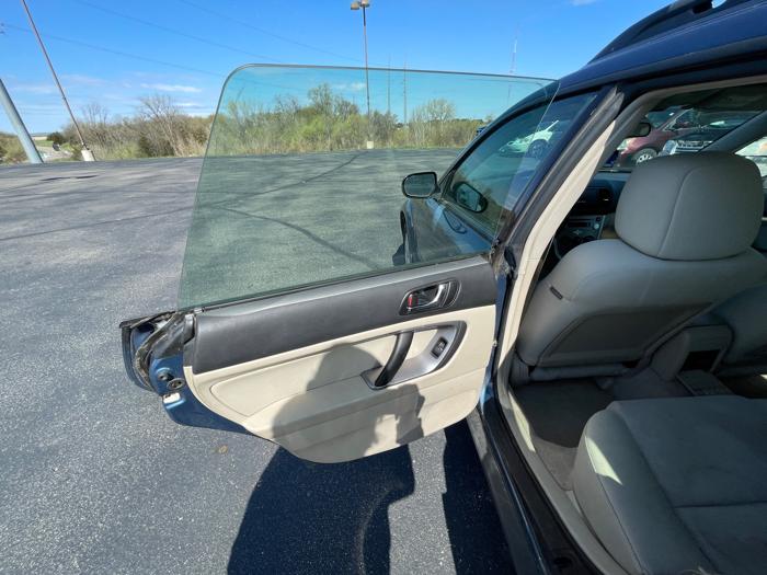 2007 subaru outback 2.5i-wagon with 203657 miles for sale near clearwater, minnesota 91990388177d45bba0aa9c66301c2d4d.jpeg