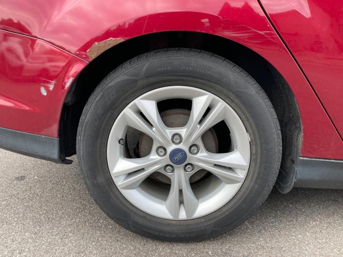 2014 ford focus se-sedan with 109384 miles for sale near burnsville, minnesota 91d66d2ddadc4494aa00d012e2501ba9.jpeg