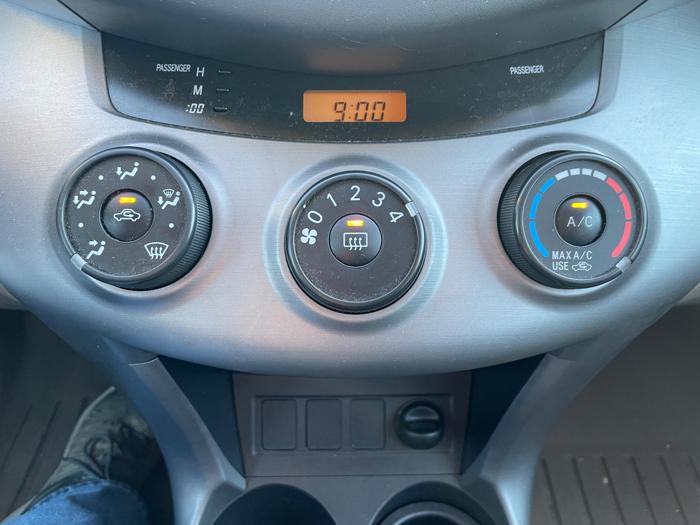 2008 toyota rav4 base-i4-4wd with 149615 miles for sale near elk-river, minnesota 91da1c0693b44923be7582a8009b4d82.jpeg