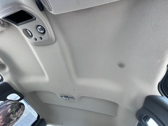 2005 gmc sierra-2500hd crew-cab-long-bed-4wd with 175416 miles for sale near north-branch, minnesota 91de3a36f759406fbea7aed165c51050.jpeg