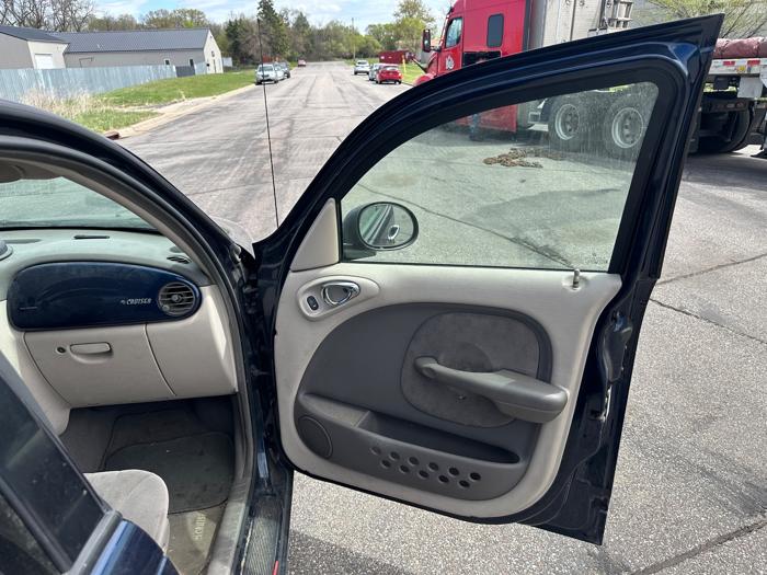 2001 chrysler pt-cruiser base with 112277 miles for sale near elk-river, minnesota 91e90b2fb92040ca9a3a5cb51c420ade.jpeg