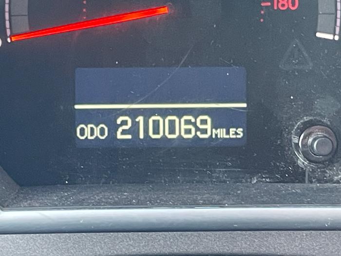 2011 toyota sequoia plantium-4wd-ffv with 210069 miles for sale near hastings, minnesota 91f6b8c77f434835946a49ac76af36b0.jpeg