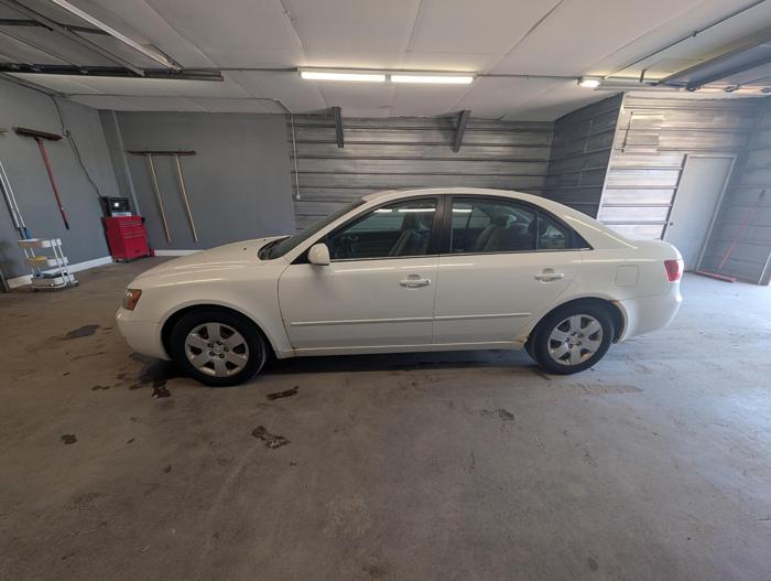2008 hyundai sonata gls-v6 with 200547 miles for sale near elk-river, minnesota 921b8c298e024470b87a4f55af104b91.jpg