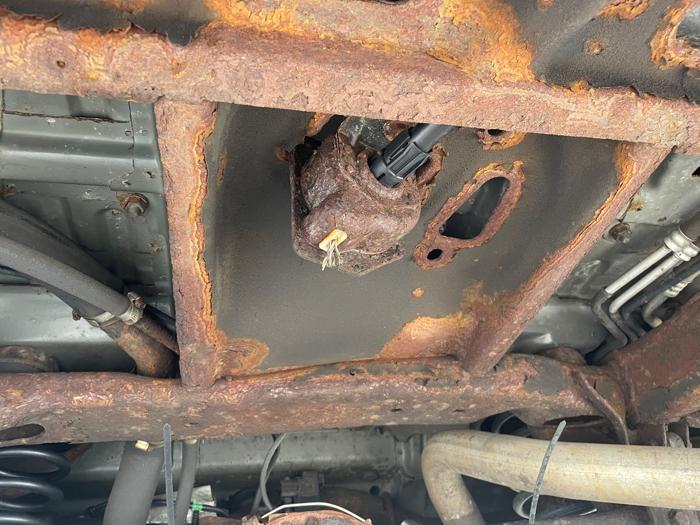 2000 chevrolet tahoe 4wd with 230426 miles for sale near fridley, minnesota 921db2f799294301a1fb1d6bf00778ea.jpeg