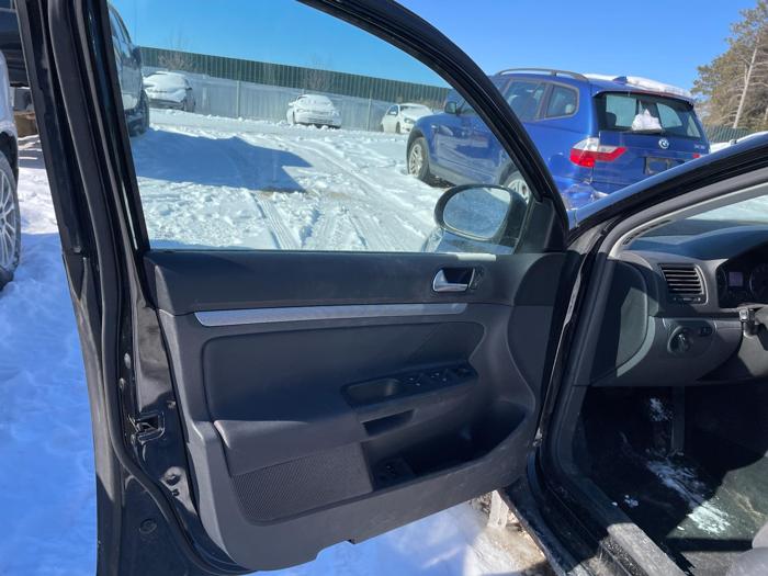 2007 volkswagen jetta 2.5 with 114381 miles for sale near elk-river, minnesota 923a8fa902dc489980bcdbc9c1c4d886.jpg
