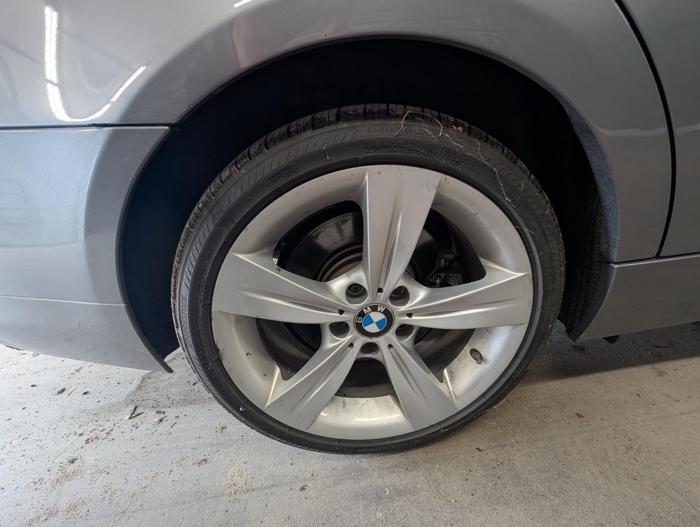 2011 bmw 3-series 335i-xdrive-sa with 107912 miles for sale near elk-river, minnesota 92596519c3ec4913b0ff973fb51808a7.jpg