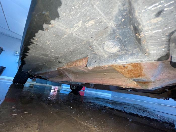 2009 pontiac vibe 2.4l with 191864 miles for sale near elk-river, minnesota 925e72eb1103461e93425f6aac42aacc.jpeg