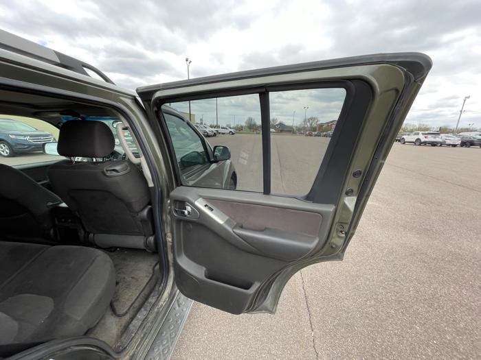 2005 nissan pathfinder xe-2wd with 199427 miles for sale near redwood-falls, minnesota 9268b0804fce4cd8bc653e7923b295a1.jpeg