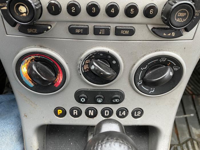 2005 chevrolet equinox lt-awd with 197197 miles for sale near elk-river, minnesota 926ffd1e786e403aa78ab8598d8ab06e.jpeg